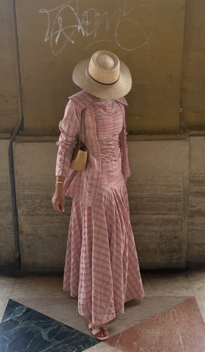 Tami in pink
